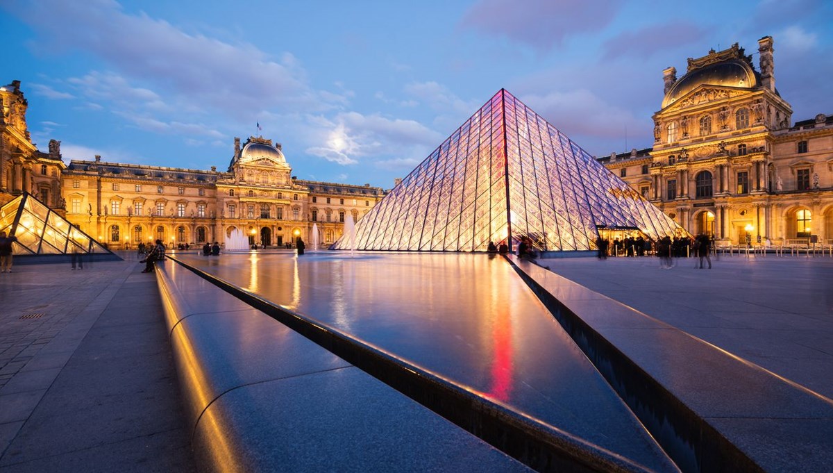 228 yıllık tarihinde ilk: Louvre’a kadın müdür atandı