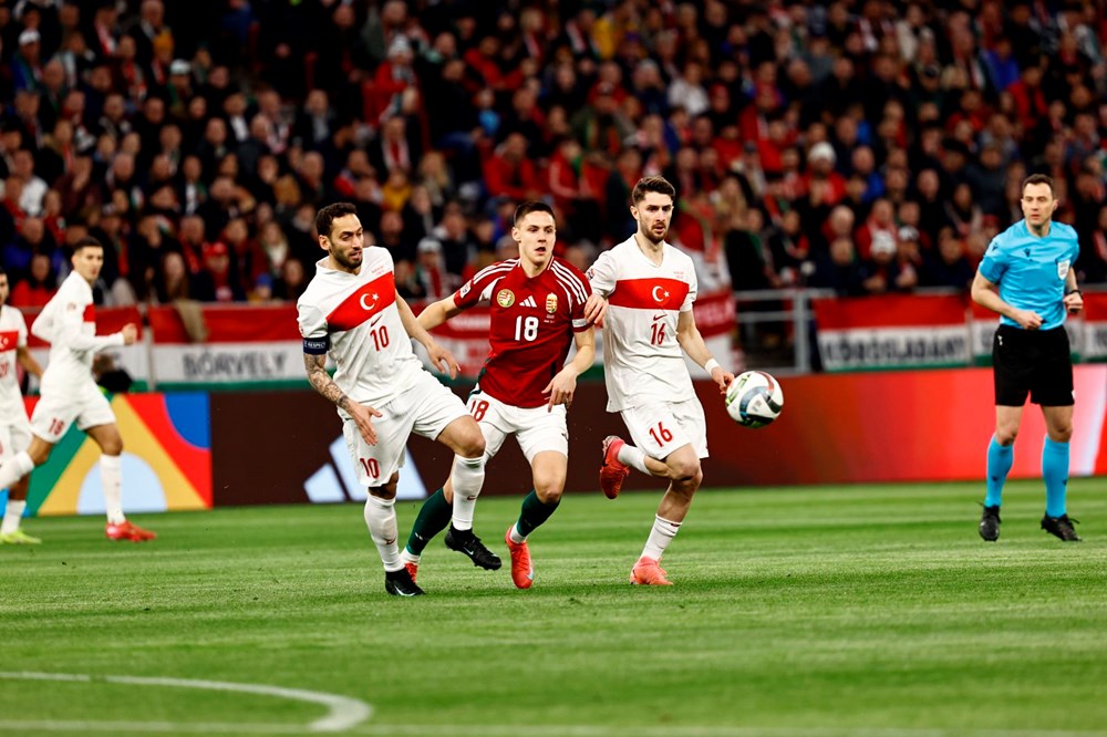 Macaristan'da büyük saygısızlık: İstiklal Marşı ıslıklandı - 10