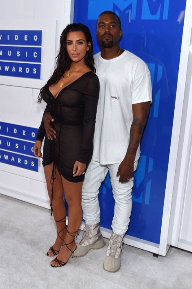 Kim Kardashian ve Kanye West