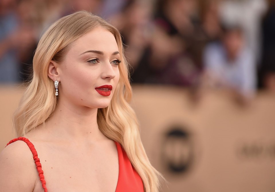 Sophie Turner, doğum gunu, Sophie Turner kimdir, Sophie Turner filmleri, Sansa Stark