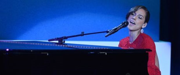 alicia-keys-29-12-14