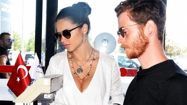 Adriana Lima, Metin Hara, Adriana Lima Metin Hara'yı takibi bıraktı, Adriana Lima ile Metin Hara ayrıldı mı