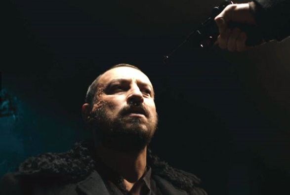 SÜRPRİZ AYRILIK