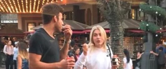 Oyuncu Mustafa Mert Koç ile Aleyna Tilki...