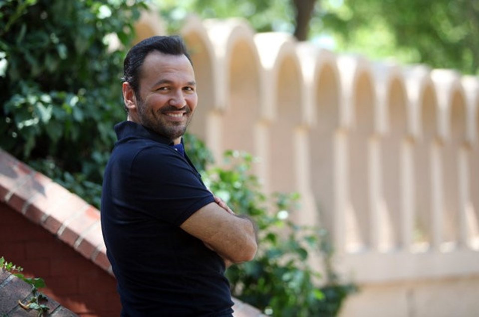 Sunal'un açacağı atölyenin 9 ay boyunca toplam 216 saat sürecek eğitim programı başlangıç, orta ve ileri seviye olarak 3’er aylık 3 farklı kurdan oluşuyor.