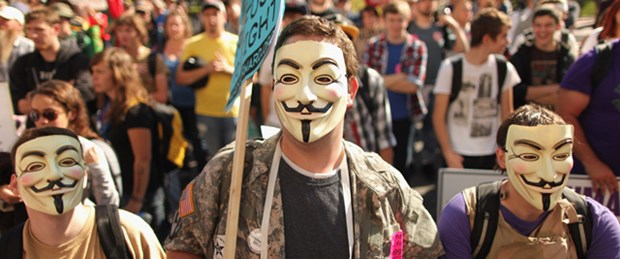 ‘Anonymous’ maskesi yasaklandı