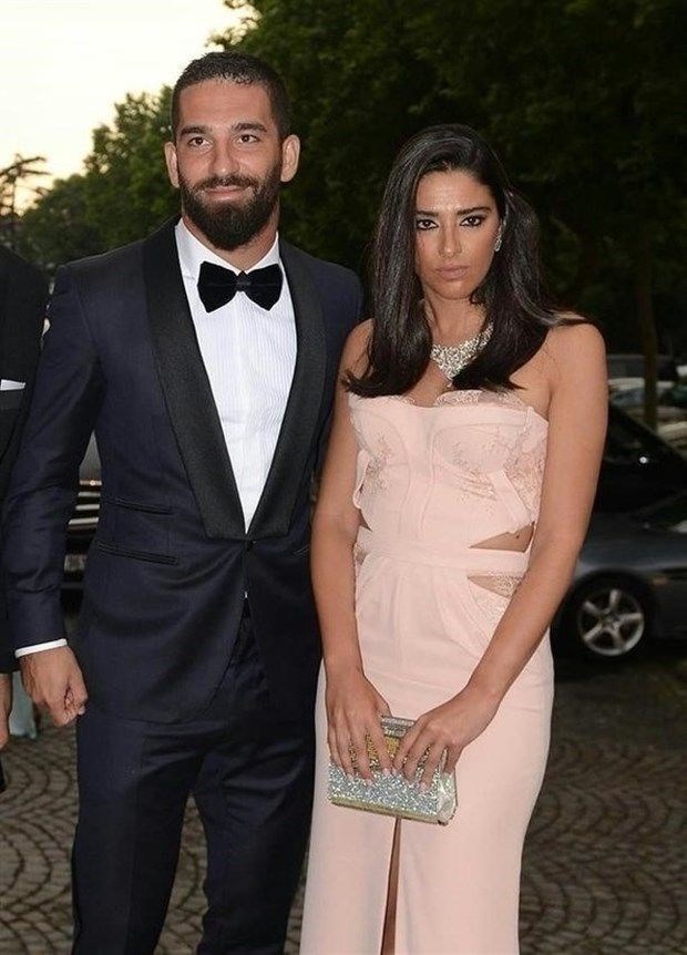 Arda Turan, Aslıhan Doğan, evlilik teklifi