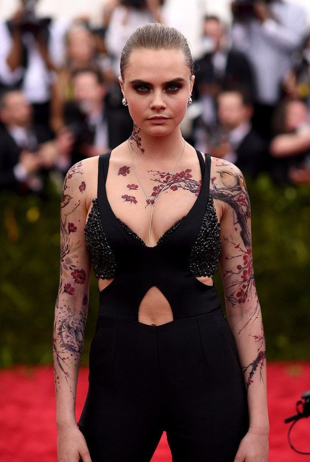 CARA DELEVINGNE