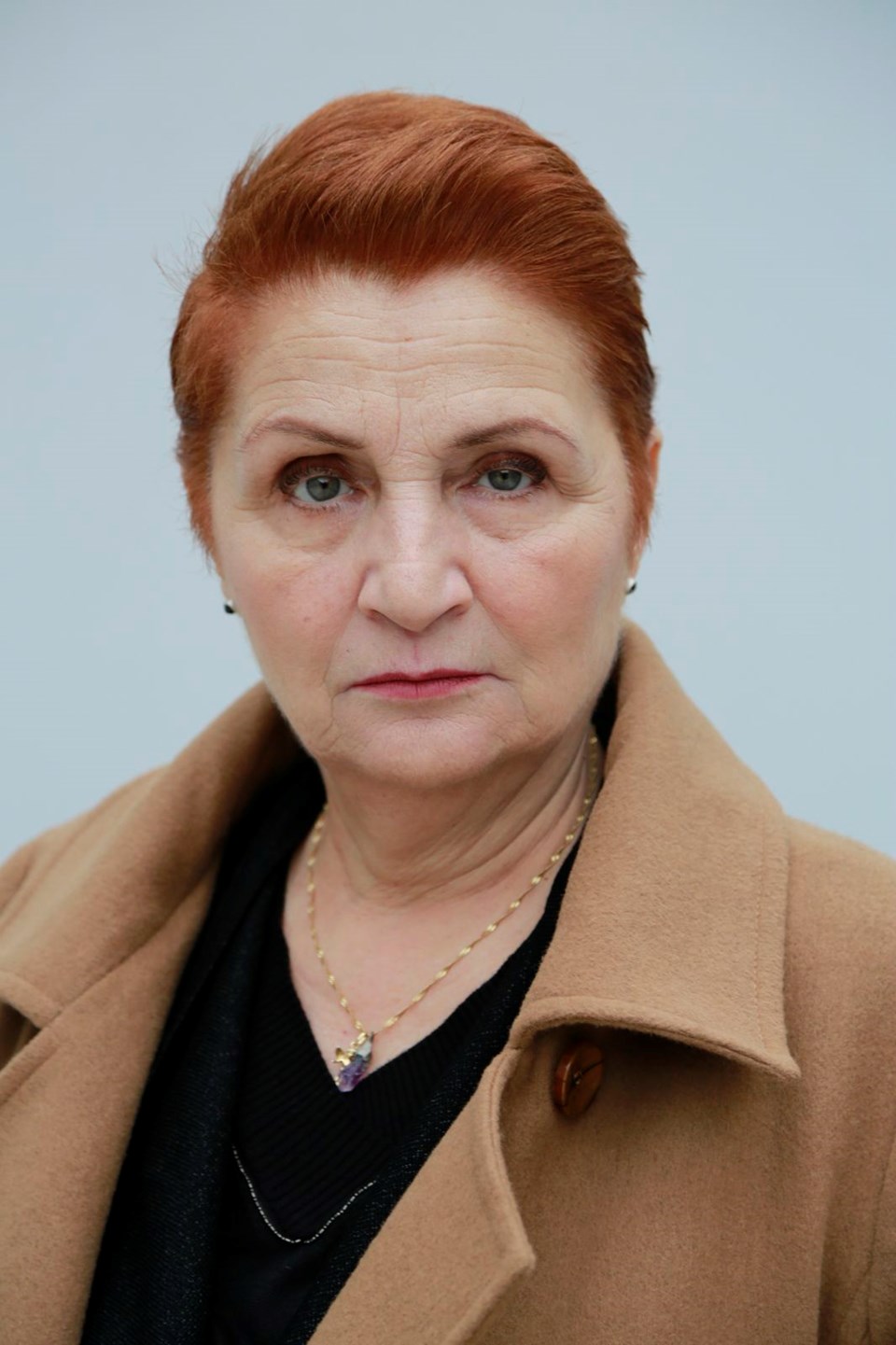 avlu, oyuncu kadrosu, ruçkan çalışkur