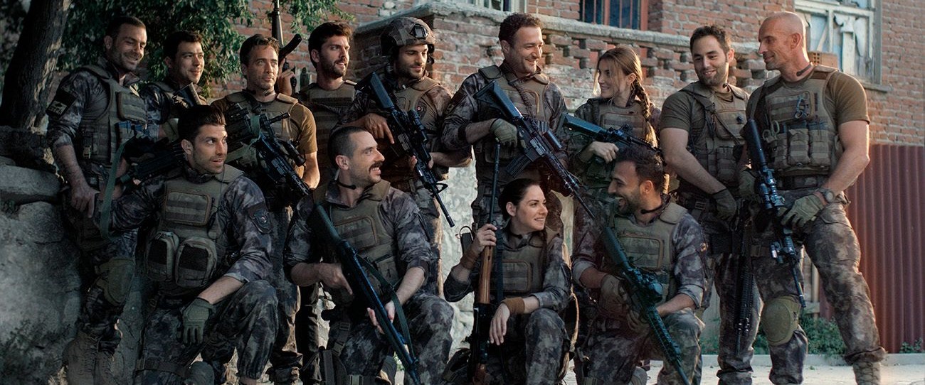 DAĞ film serisine imza atan Alper...