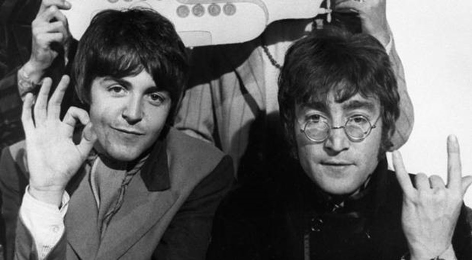 Paul McCartney ve John Lennon

