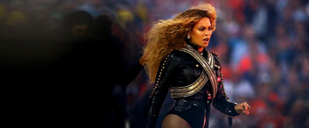 2016219-beyonce-super-bowl.jpg
