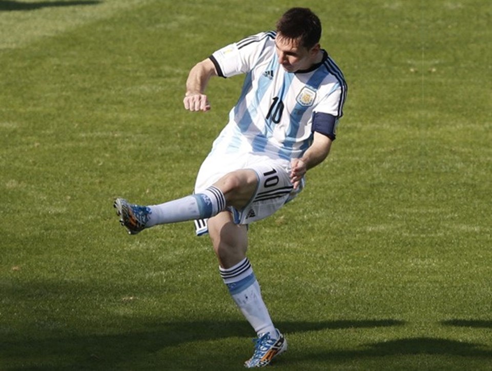 Arjantinli Lionel Messi, gezegenin tartışmasız en iyi sol ayağı...