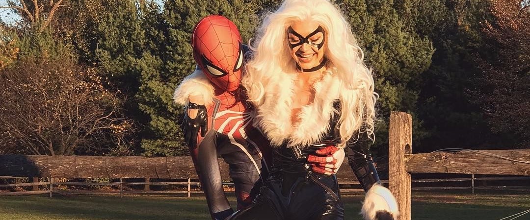 Gösteri dünyasının ünlü isimleri Cadılar...