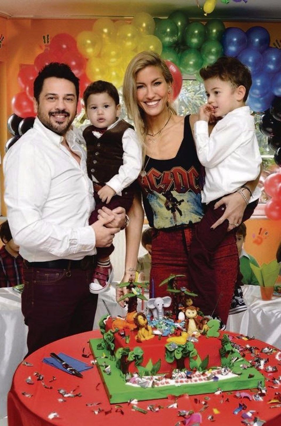 "EVLİLİK DÜŞÜNCEMİZ YOK"