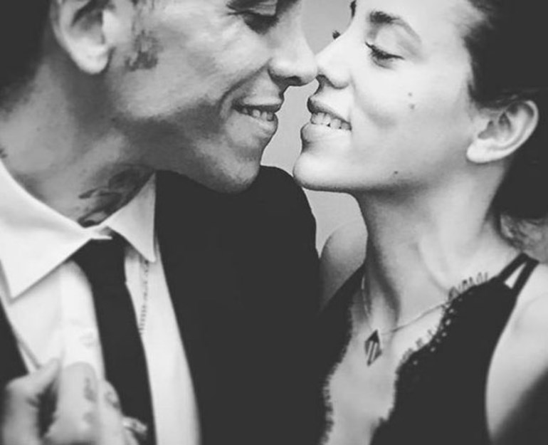 Can Bonomo, Öyku Karayel