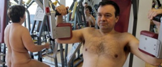 Çıplaklara özel spor salonu
