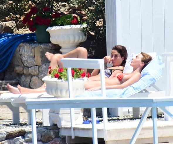 CANSU DERE-ECE SÜKAN