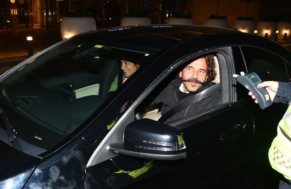 ÇEVİRMEYE TAKILDILAR