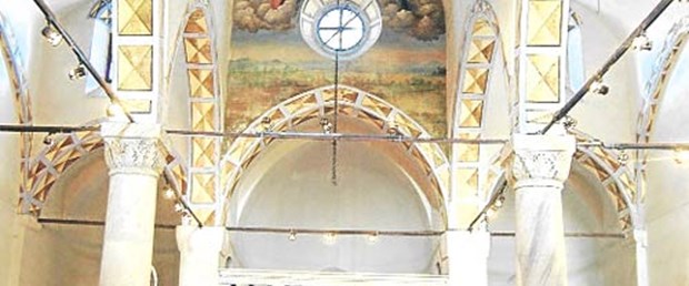 Dilekler St. Paulus Kilisesi'ne