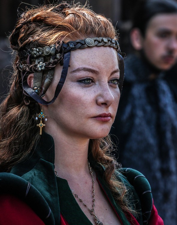 MARİA (Sedef Şahin)
