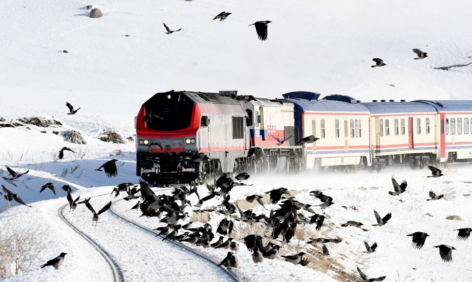 doğu ekspresi, kars treni, çıldır gölü, ani harabeleri, sarıkamış, kars gezilecek yerler, kars'ta nereye gitmeli