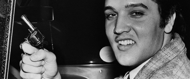 Elvis'in hatıraları açık arttırmada