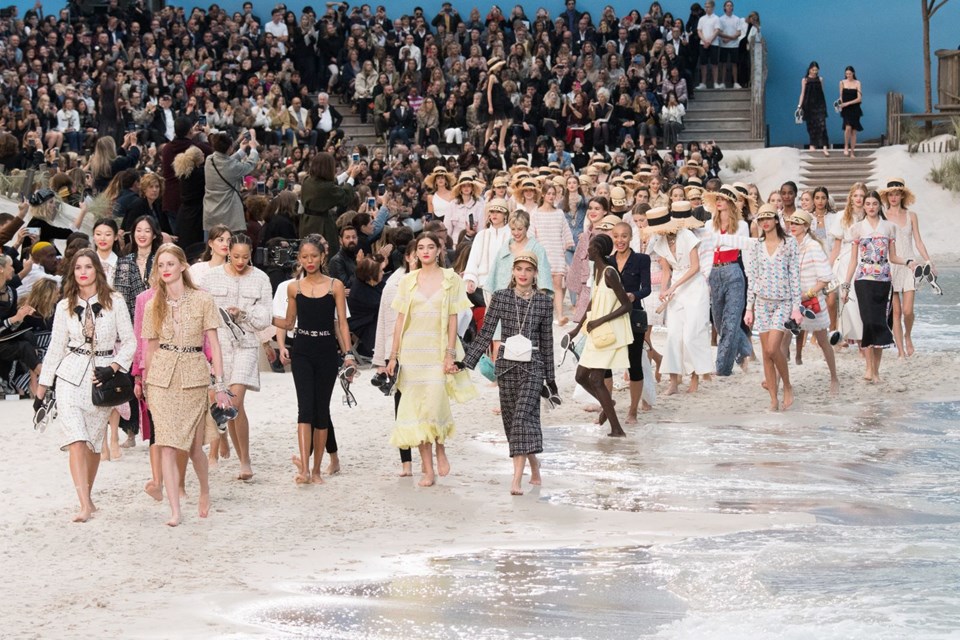 Chanel, defile, Chanel 2019 ilkbahar-yaz kreasyonu