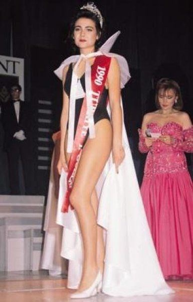 Jülide Ateş - 1990