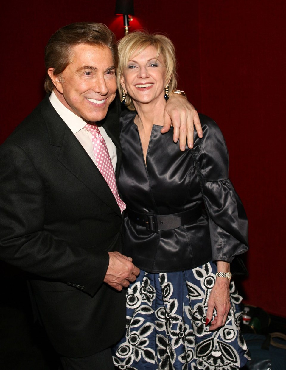 4. Steve ve Elaine Wynn 2010 - 1 milyar dolar