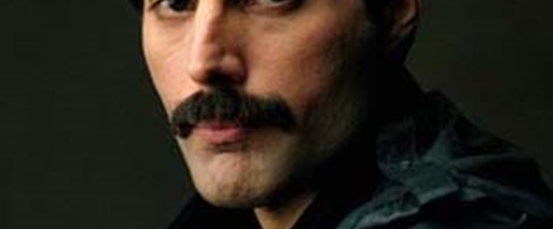 Hollywood'un en yakışıklı bıyıkları seçildi