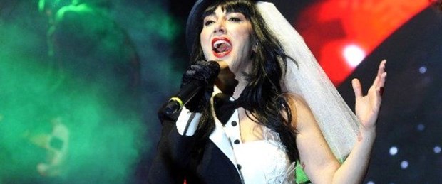 istanbullular-hande-yener-sarkilariyla-yeni-y-8022107_x_o.jpg