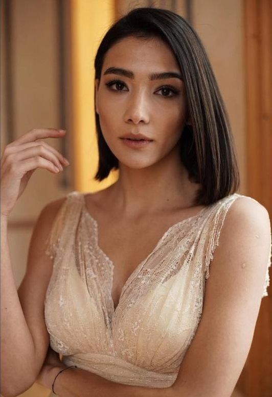 Aybüke Pusat - 1 milyon