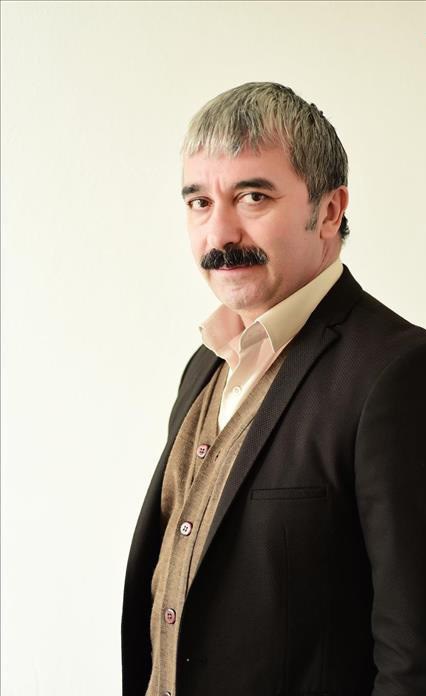İstanbull Gelin, İstanbullu Gelin dizisi, MUSTAFA, AHMET SABRİ ÖZMENER