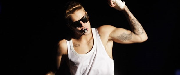 Justin Bieber'ın yatak videosuna açıklama