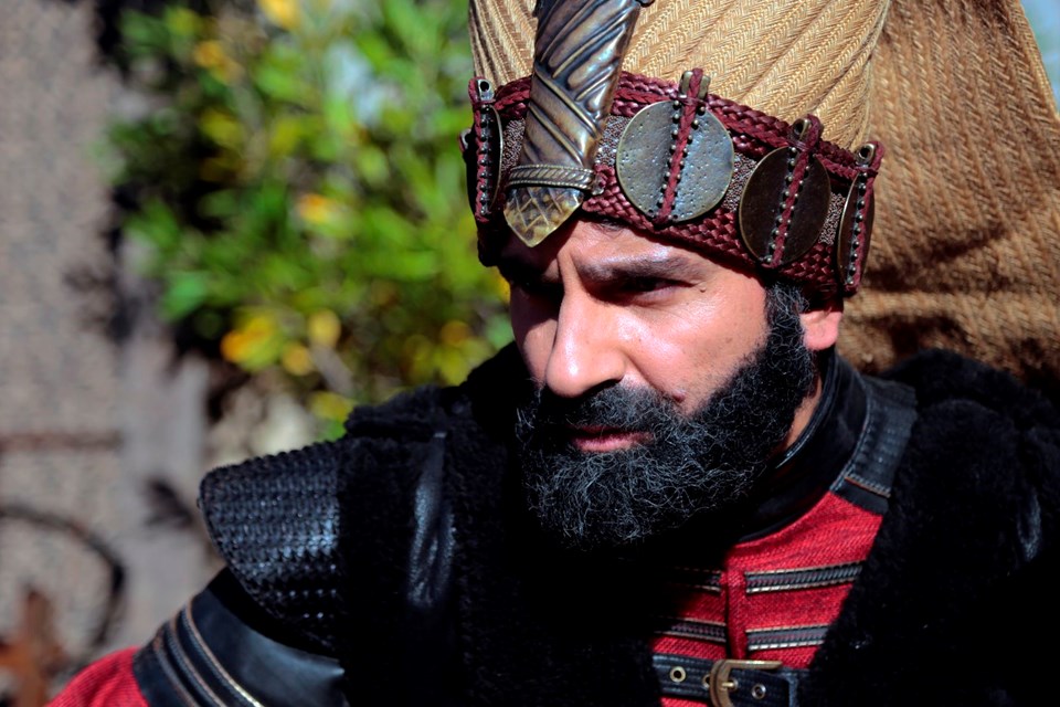 FETTAH AĞA / Ötüken Hürmüzlü