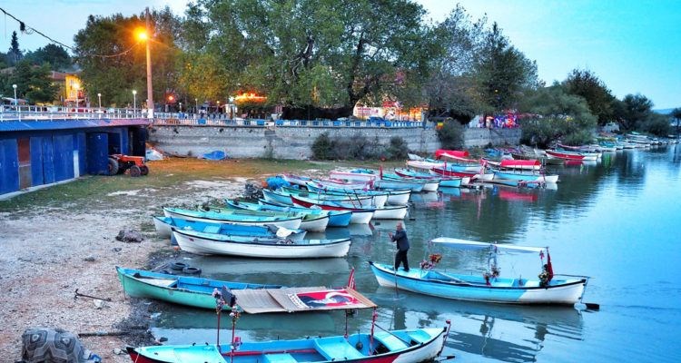 KAMBURA GERÇEKTE YOK!