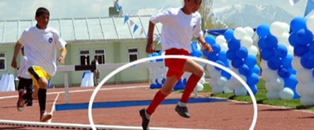 Kara lastikle yarıştılar