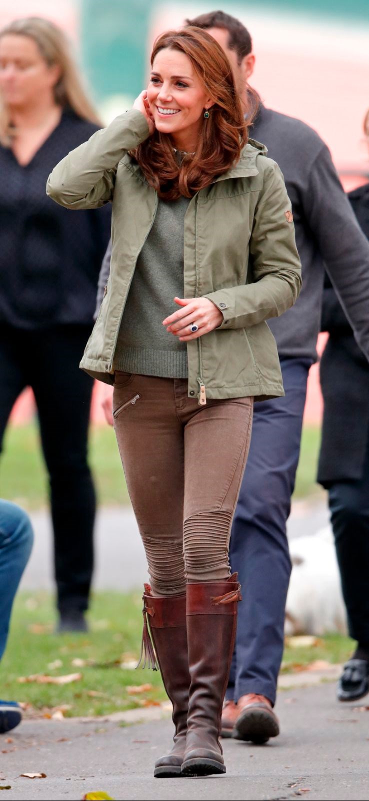 Kate Middleton, çizme, bok, Penelope Chilvers