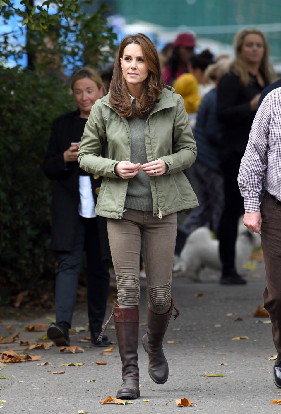 Kate Middleton, çizme, bok, Penelope Chilvers