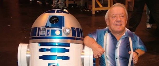Kenny Baker2.jpg