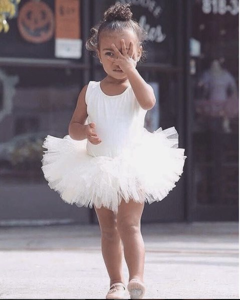 Kim Kardashian, Saint West, Chicago West, Fotoğraf, Magazin, Yaşam