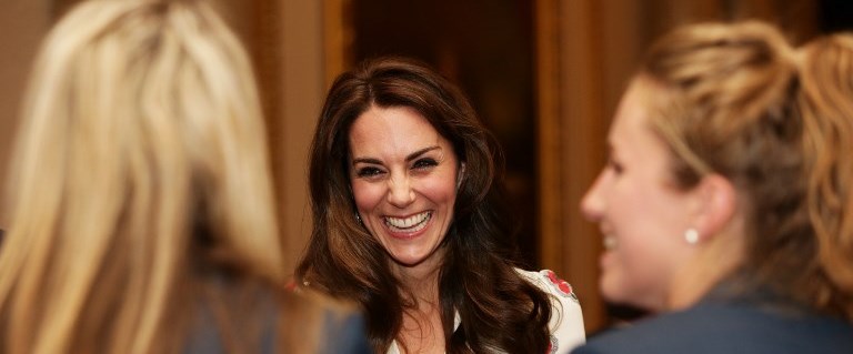 İngiltere'de Kraliyet Ailesi ve ünlülerin...