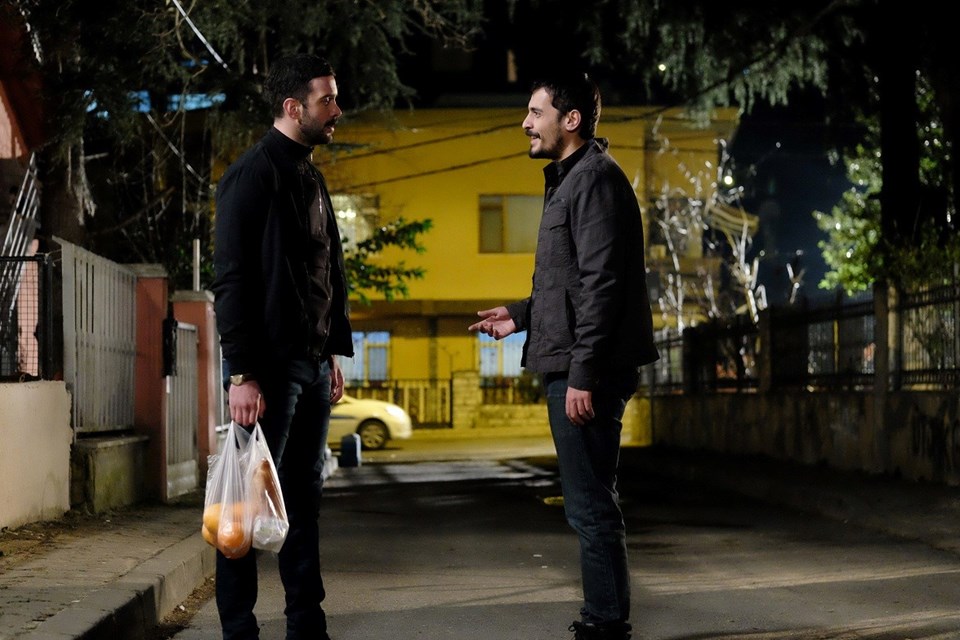 Kuzgun, Rıfat'ın kalesine giriyor (4. yeni bölüm 2 