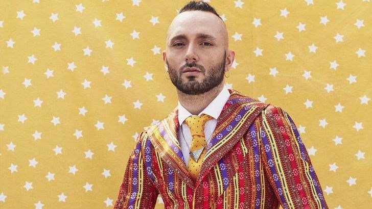 "UMAY UMAY'IN ŞARKISI VE KLİBİNİ GÖRÜNCE KAFAMDA BİR ŞEY KIRILDI"