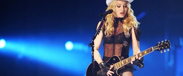 madonna-hack-22-01-15