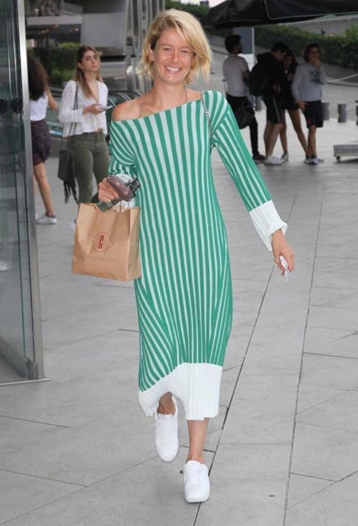 BURCU BİRİCİK MAKYAJSIZ GÖRÜNTÜLENDİ