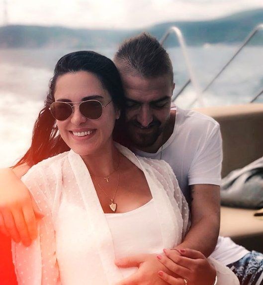 "HERKES HAYALİNİ YAŞASIN"