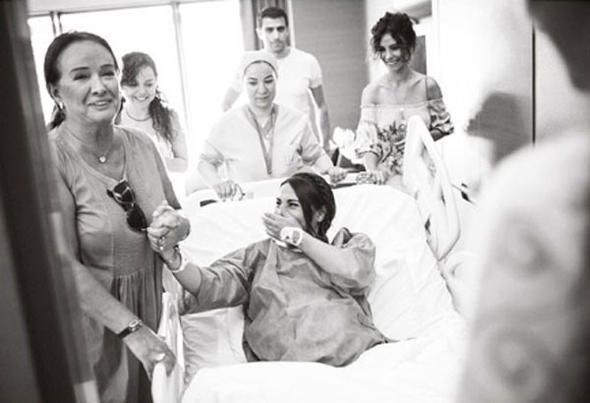 ÜNLÜ OYUNCUNUN DOĞUM FOTOĞRAFLARI YAYINLANDI