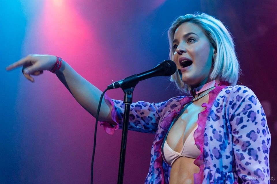 ANNE MARIE'NİN ANTALYA KONSERİ ÖNCESİ İSTEKLERİ